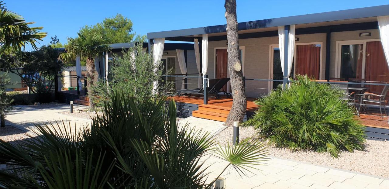 Dalmaris Camp - Prestige Mobile Homes Біоград-на-Мору Екстер'єр фото