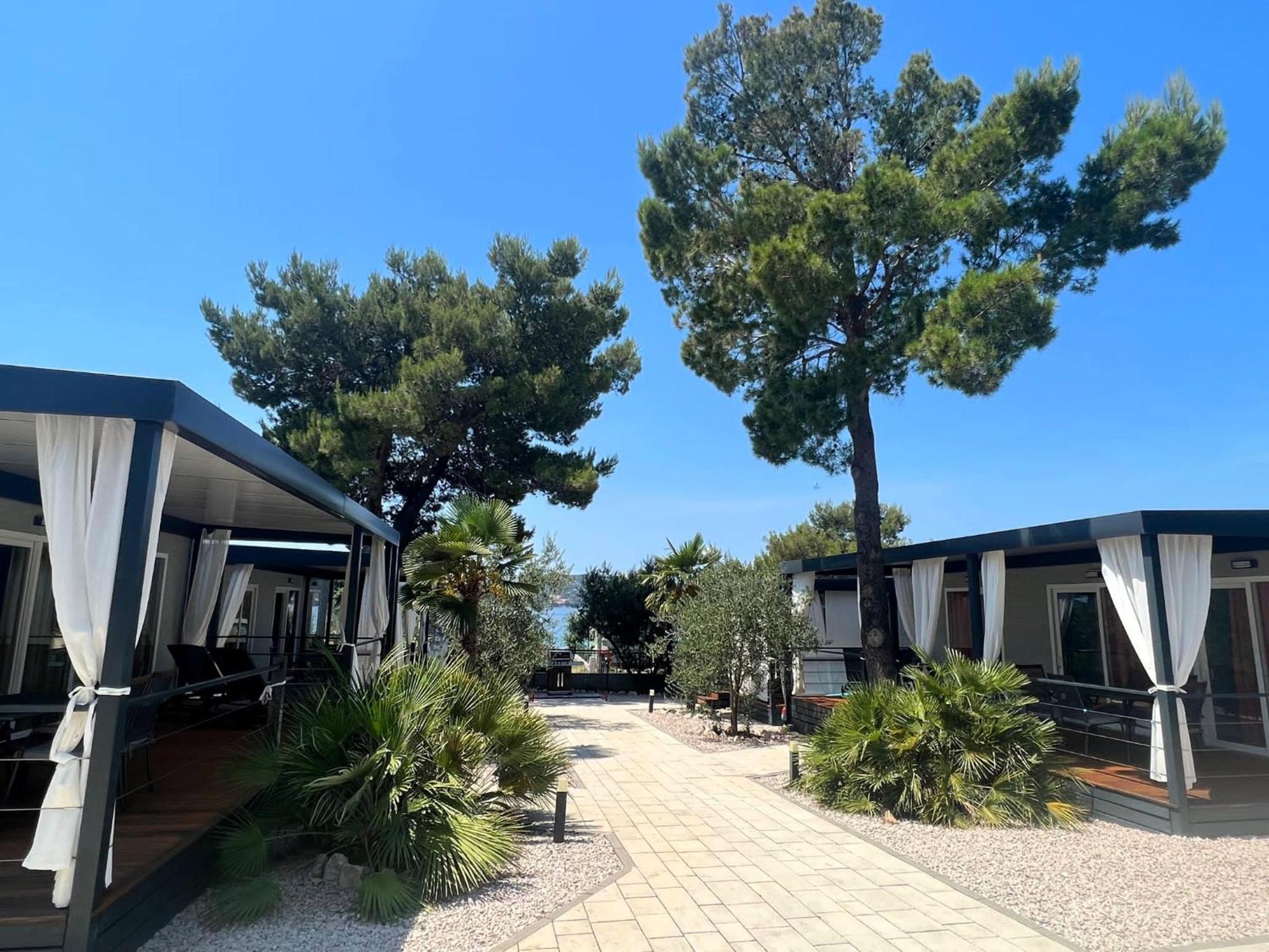 Dalmaris Camp - Prestige Mobile Homes Біоград-на-Мору Екстер'єр фото